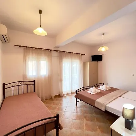 Anastasios Apartment Potos